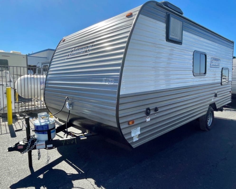 2024 Dutchman Coleman Lantern LT 17b