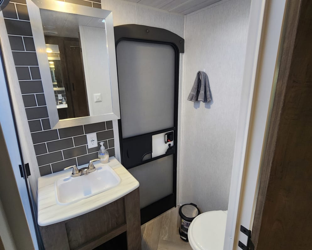 2022 Travel Trailer RV for Rent in Amelia, Ohio