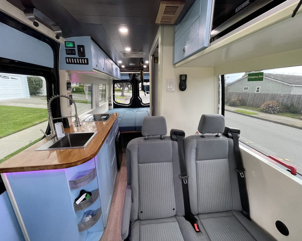 Class B RV for Rent in Anchorage, Alaska