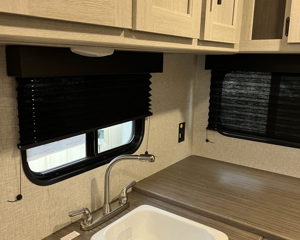 2024 Crossroads RV Zinger Lite available for rent in Davison Michigan