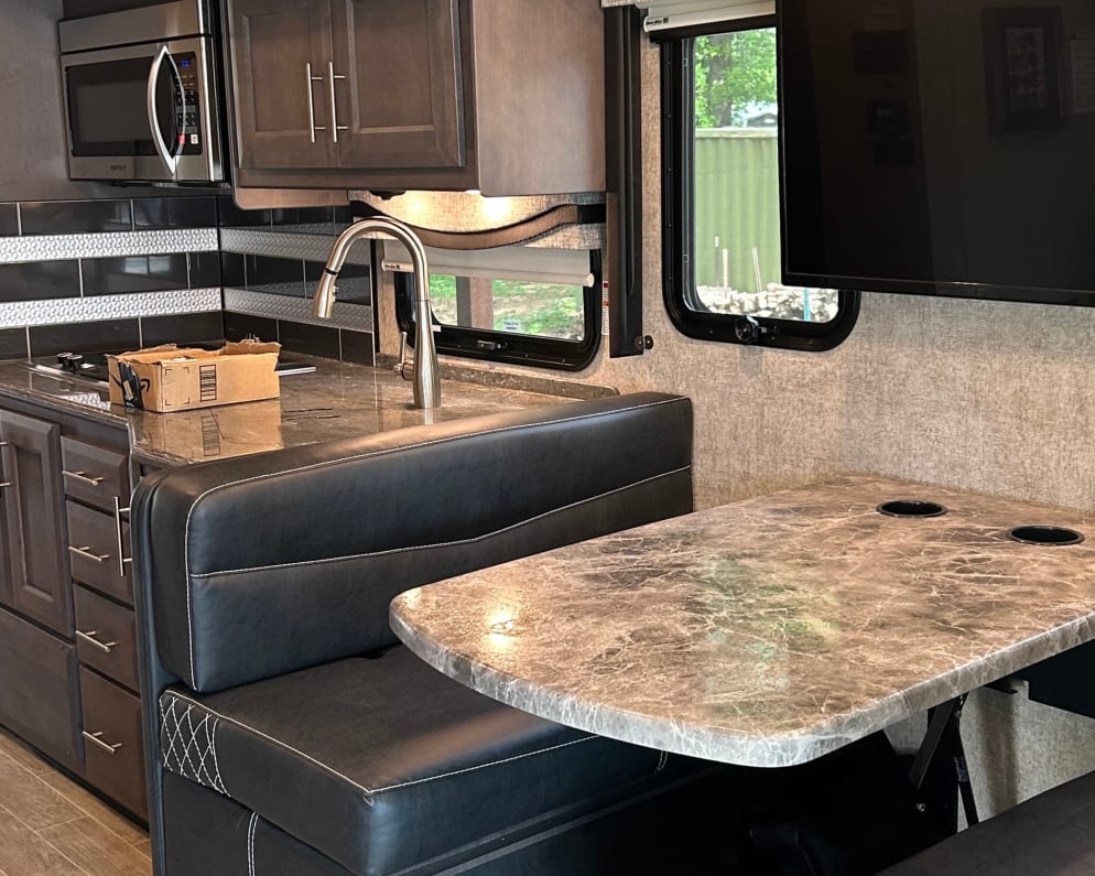 2024 Thor Outlaw available for rent in Fort Worth Texas