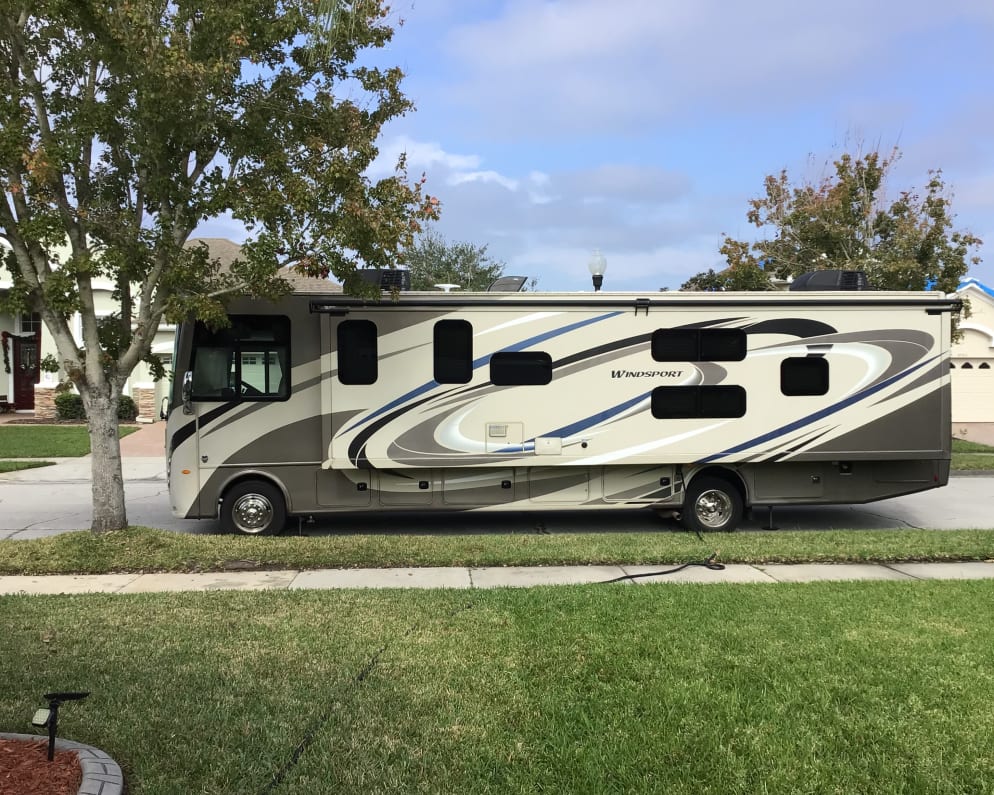 2018 Thor Windsport available for rent in Orlando Florida
