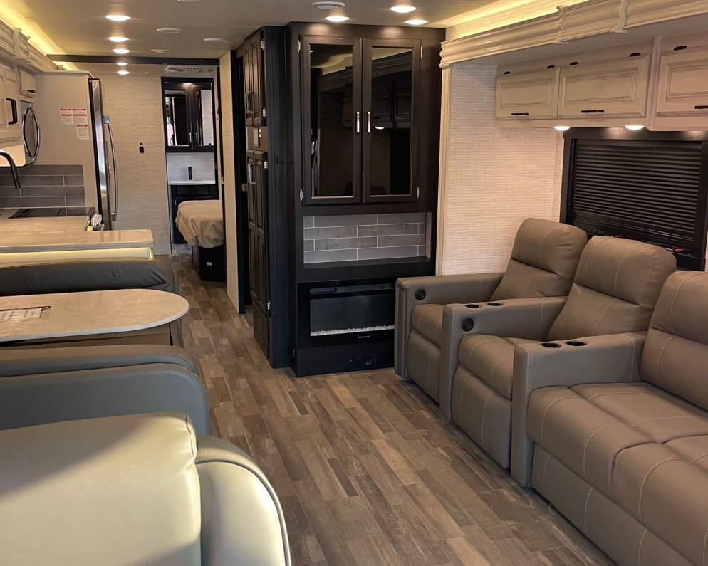 2024 Entegra Coach Vision XL