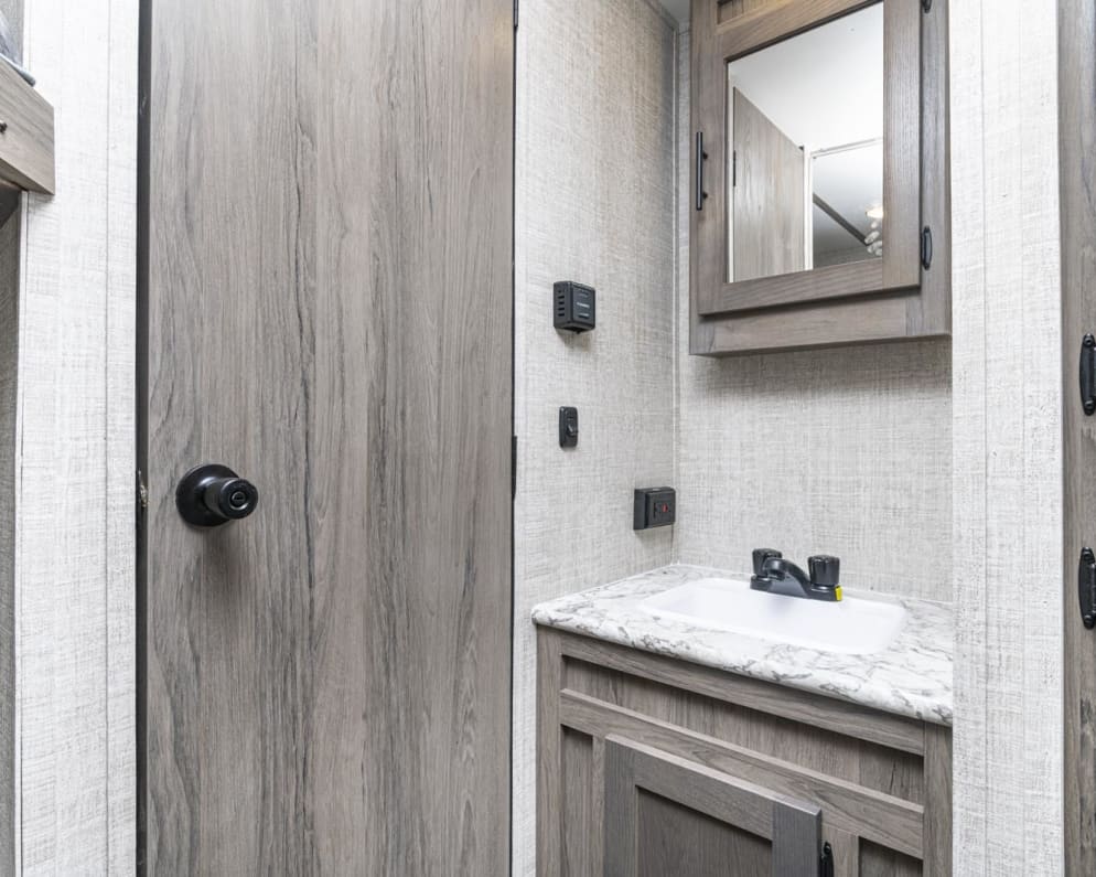 2022 Friendship  by Gulf Stream for rent in 03290
