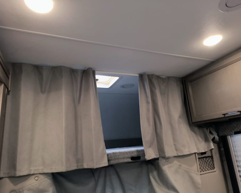 2022 Mgnitude  by Thor Motor Coach for rent in 85022