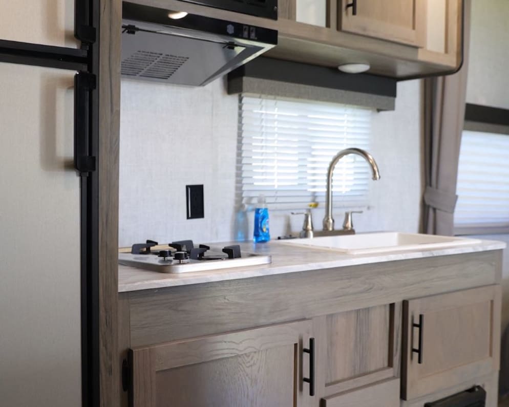 2022 Enlighten  by Gulf Stream for rent in 95688