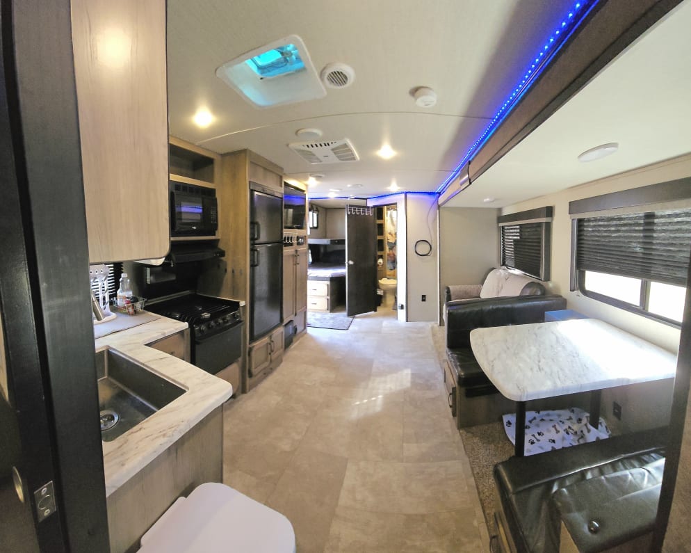 Travel Trailer RV for Rent in Spokane Valley, Washington