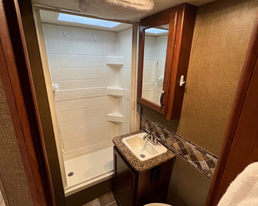 Class C RV for Rent in Urbana, Ohio