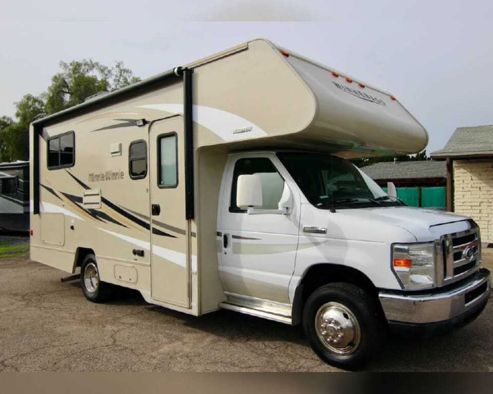 2016 Minnie Winnie  by Winnebago for rent in 99509