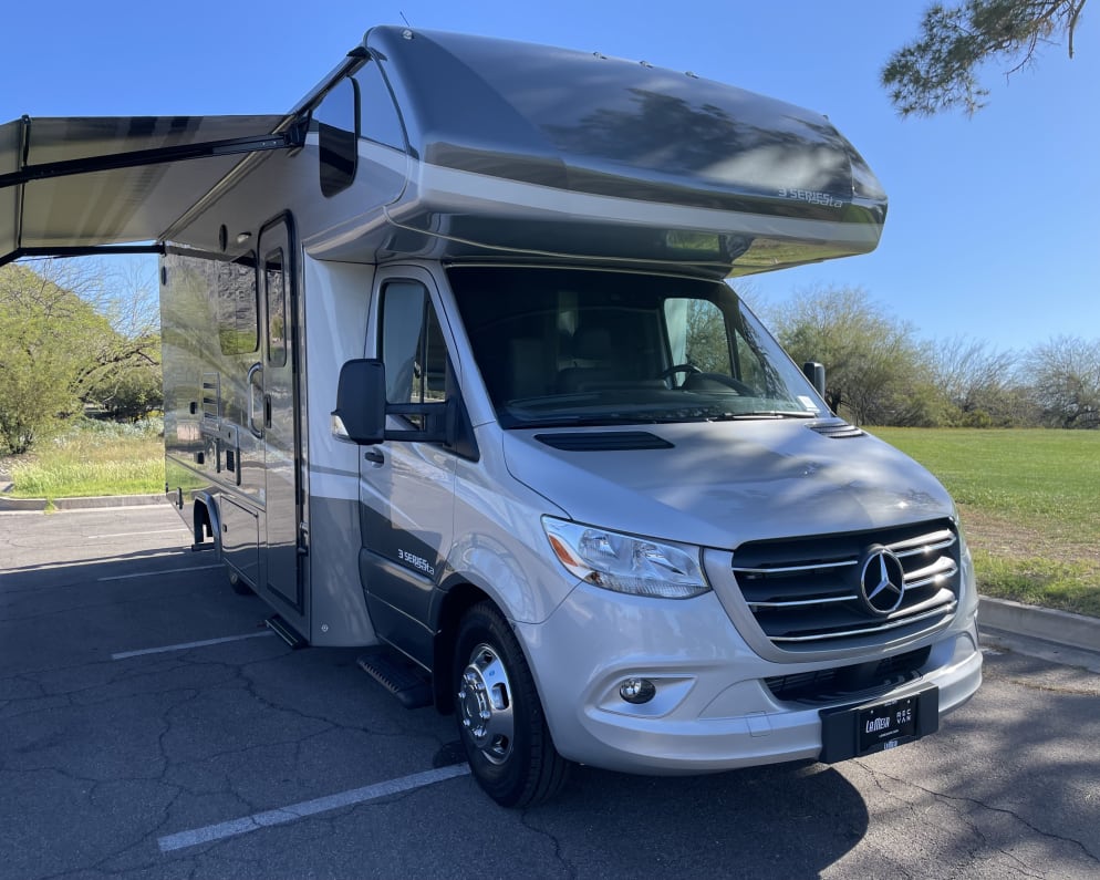 Class C RV for Rent in Phoenix, Arizona
