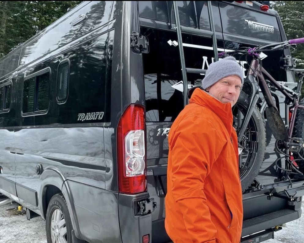 2022 Winnebago Travato