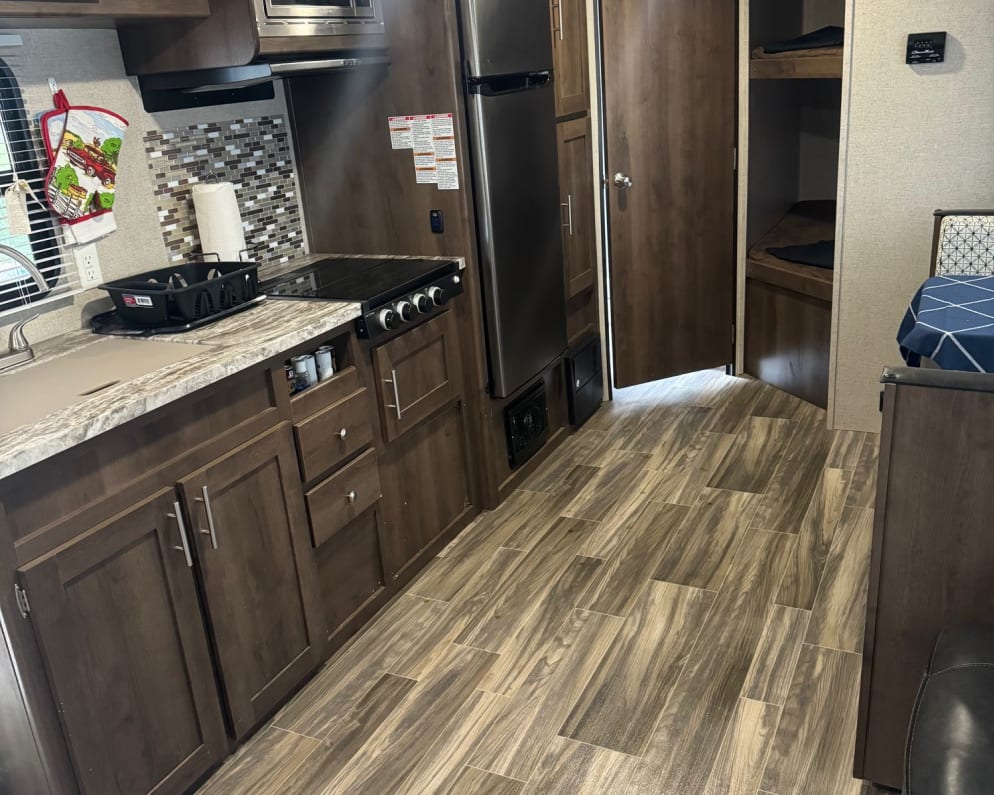 2020 26db  by Shasta for rent in 98837