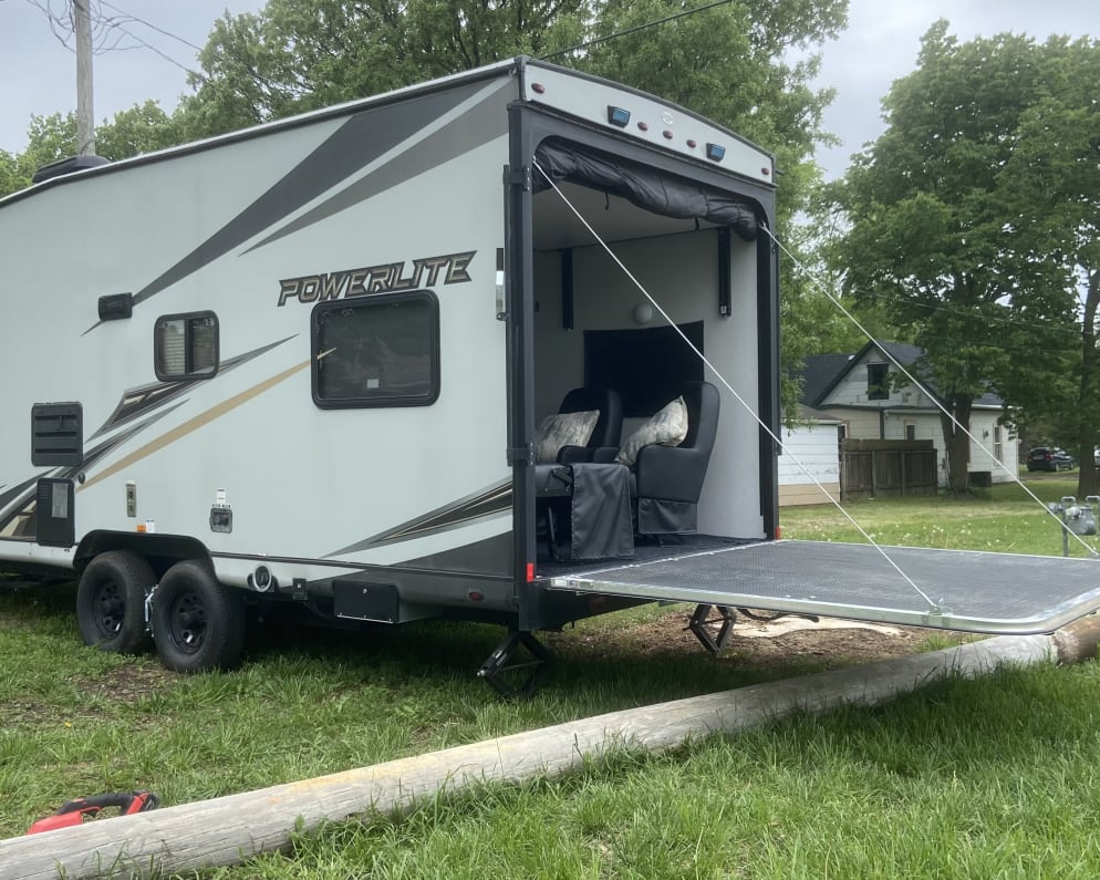 2021 Powerlite  by Pacific Coachworks for rent in 66861
