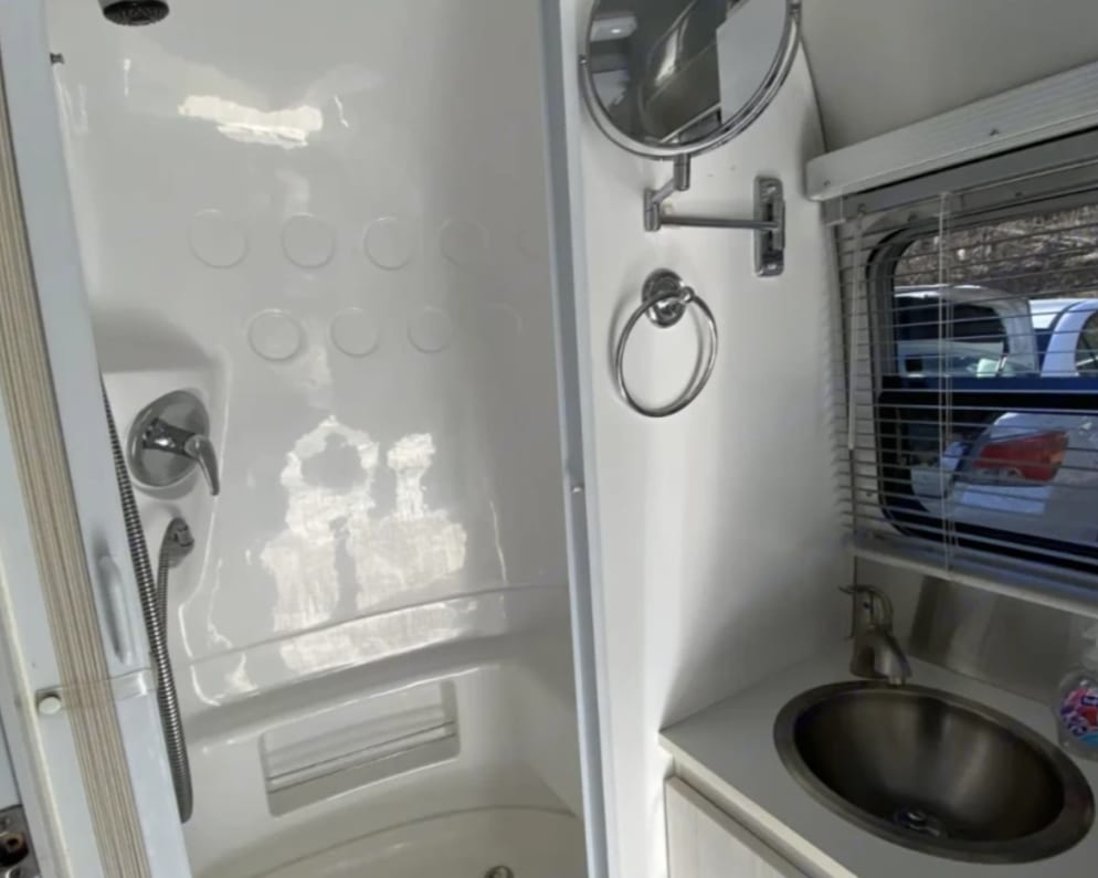 2017 Airstream Sport available for rent in Asheville North Carolina