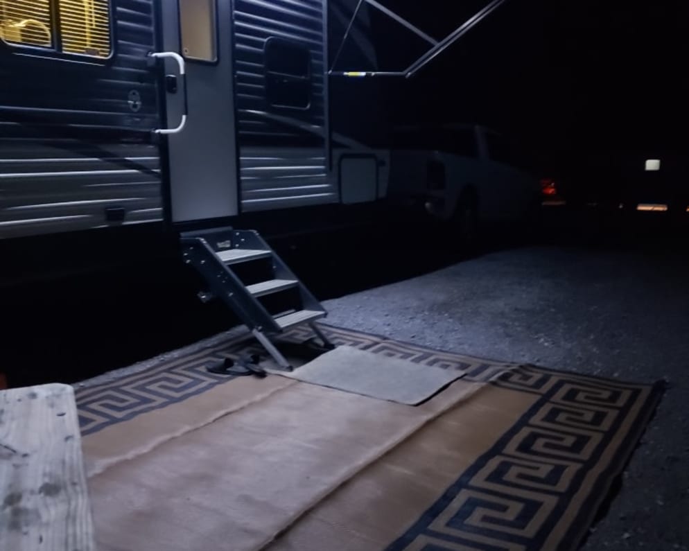 2019 Coleman Lantern  by Dutchmen for rent in 37615