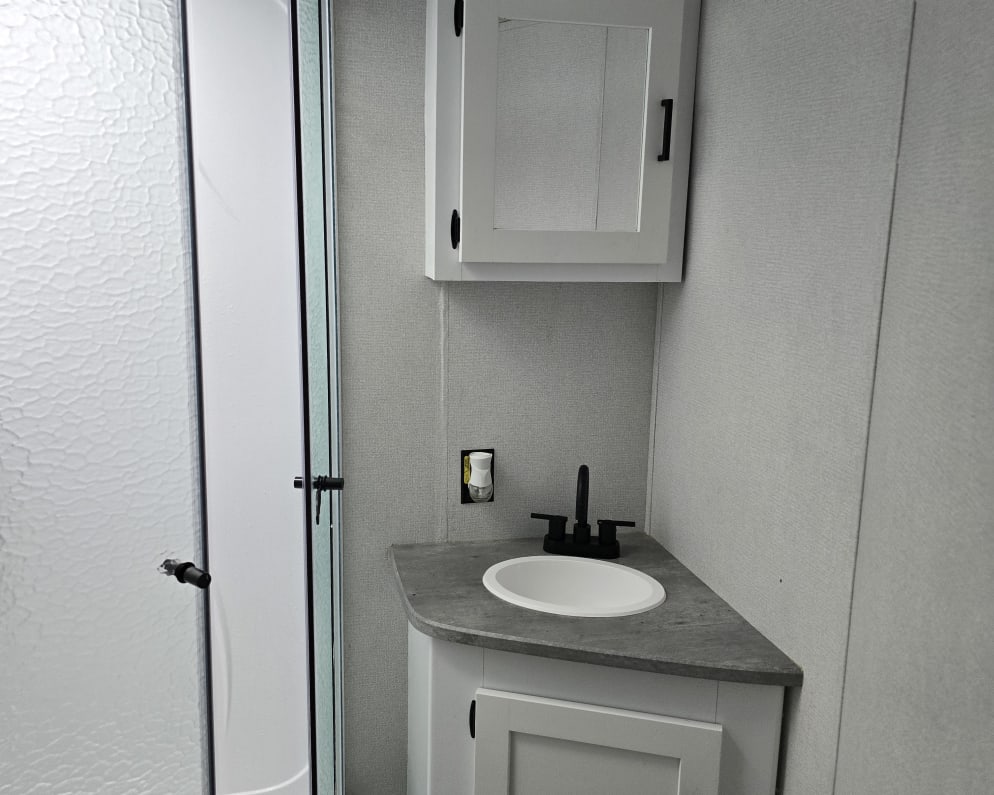 2023 Keystone RV Hideout Travel Trailer for rent in Attica Michigan