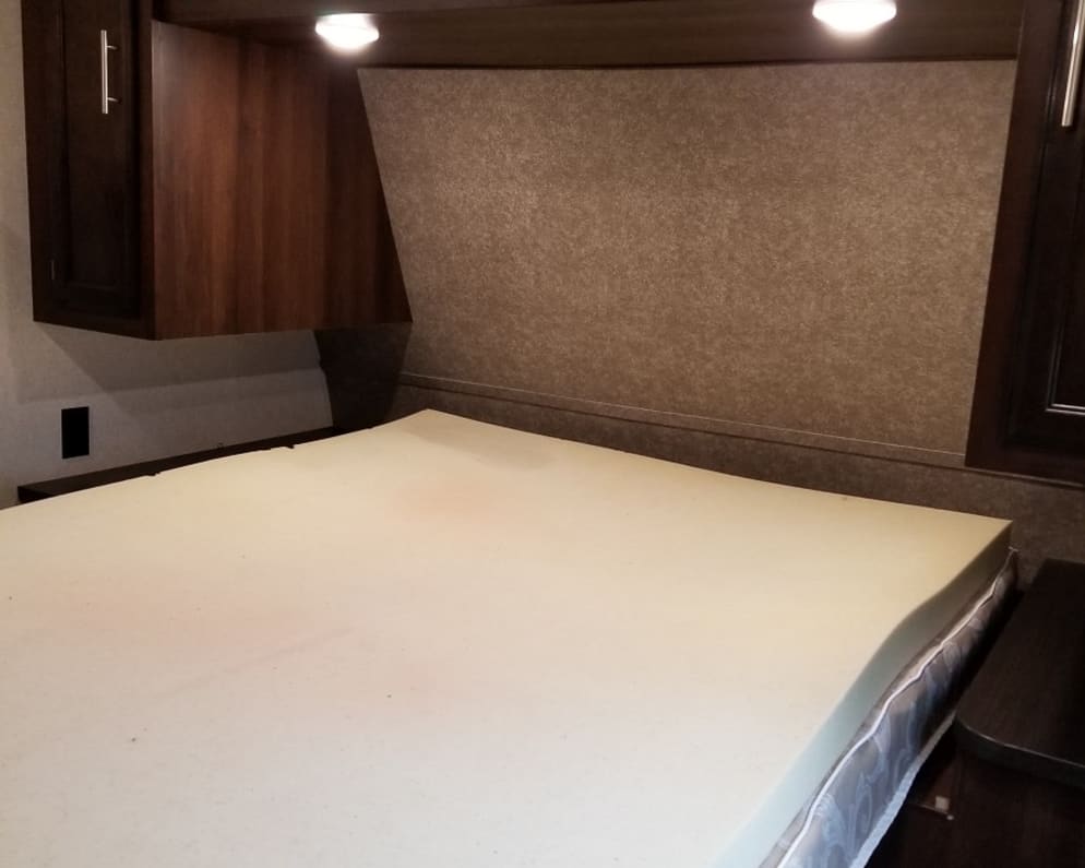 2019 Jayco Jay Flight 32BHDS Travel Trailer for rent in Houston Texas