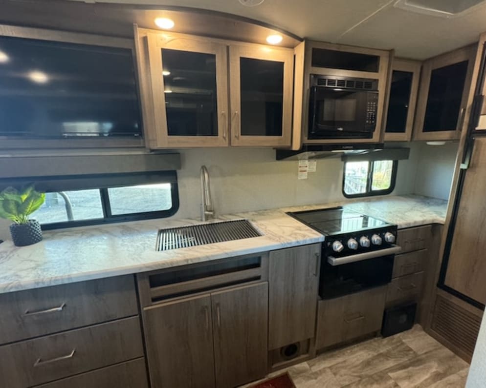2022 Grand Design Imagine XLS Travel Trailer for rent in Albuquerque New Mexico
