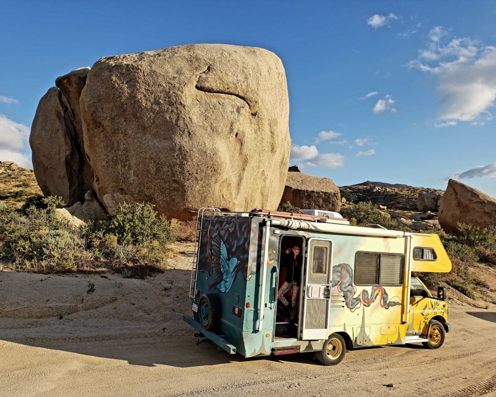 2001 Gulf Stream Yellowstone Class C for rent in Berkeley California