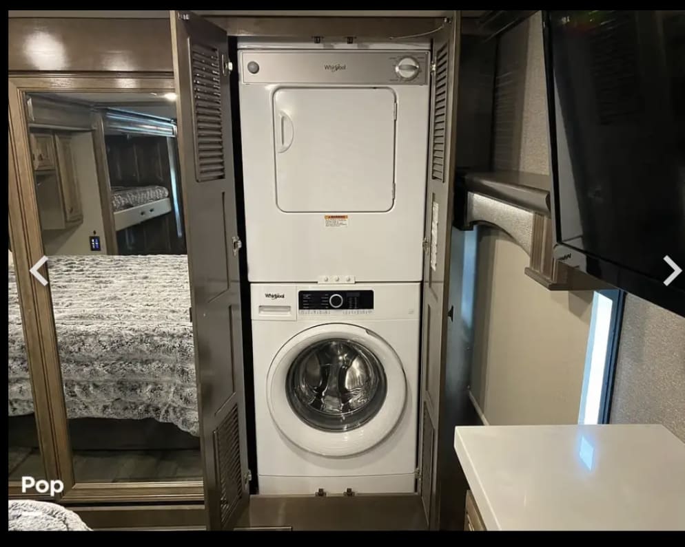 2020 Fleetwood Discovery LXE available for rent in Gonzales Louisiana