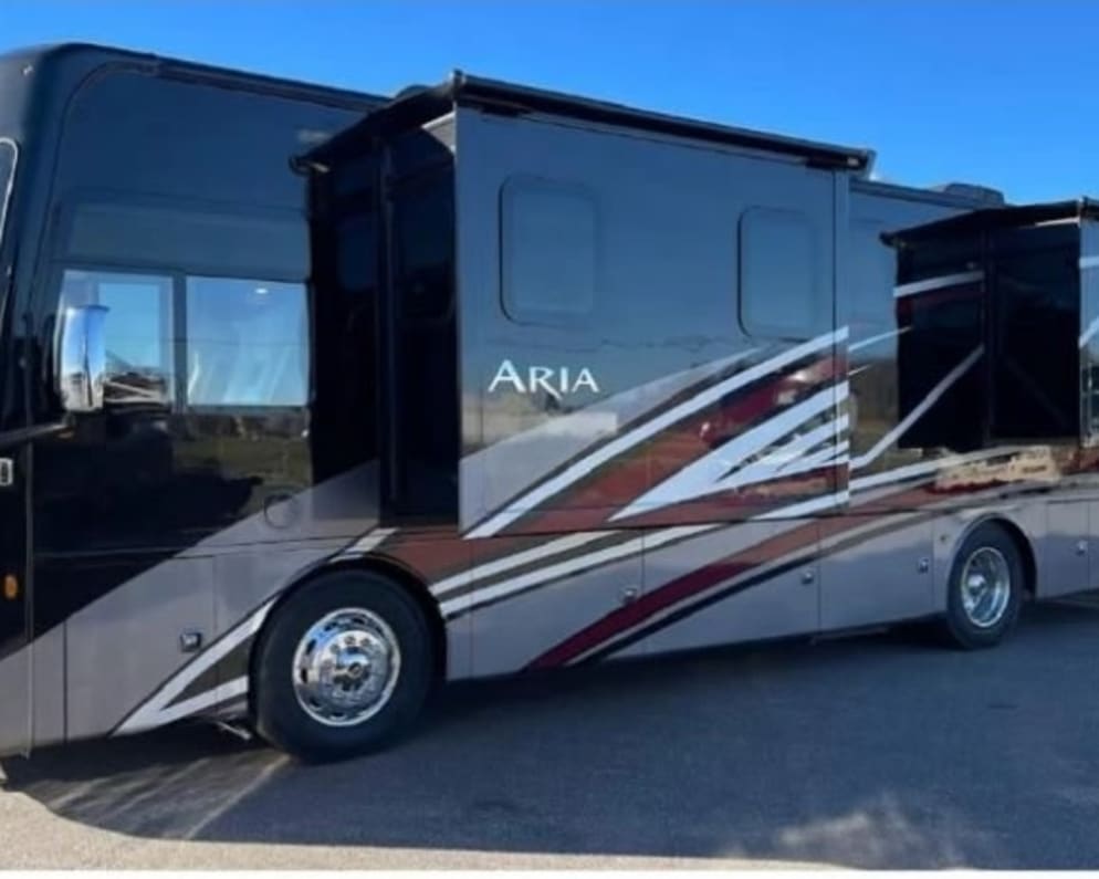 2023 Thor Motor Coach aria available for rent in Laval Quebec