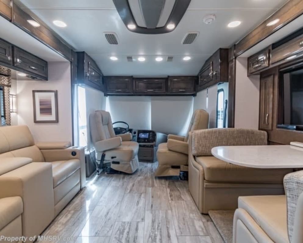 2022 Entegra Coach Reatta available for rent in Little Elm TX