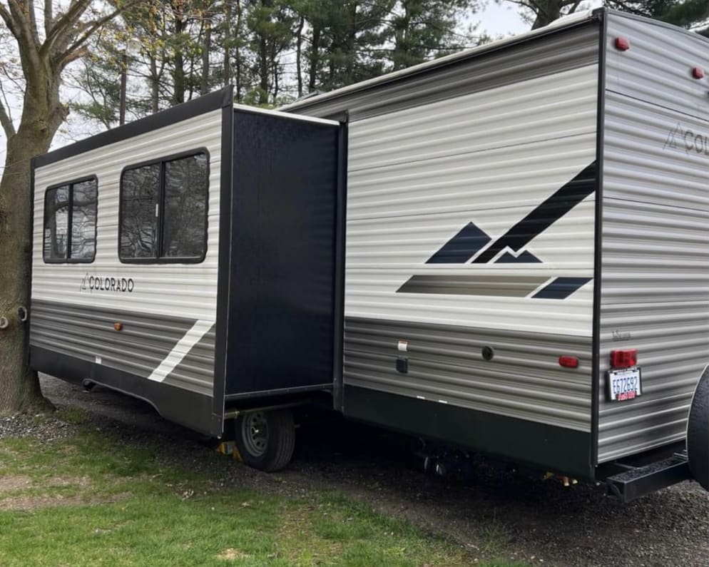 2022 Colorado Trailer  by Colorado for rent in 48137