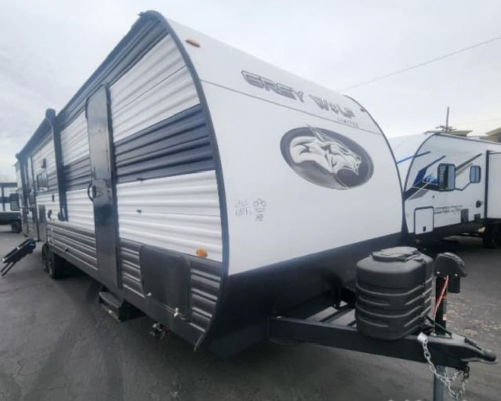 2024 Forest River Cherokee Grey Wolf available for rent in Kearney Missouri