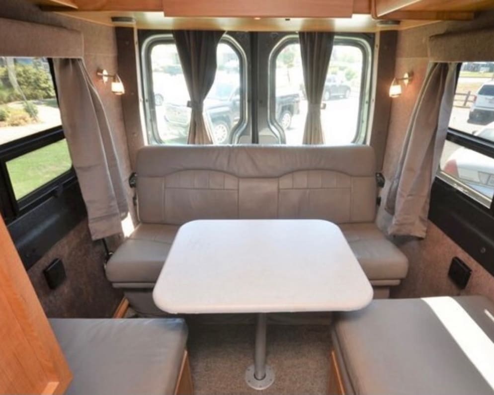 2010 Winnebago Era Class B for rent in Portland Oregon