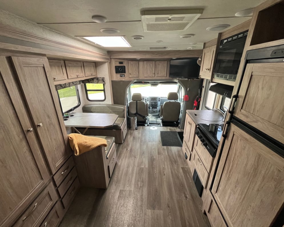 2017 Forest River Sunseeker MBS