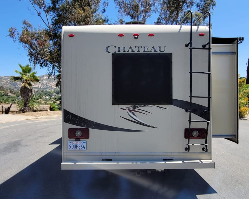 2018 Thor Chateau Class C for rent in El Cajon California