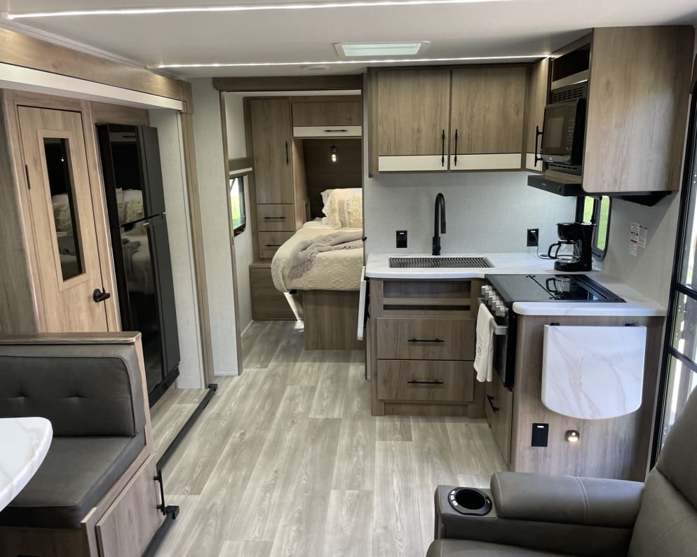 2024 Grand Design Imagine XLS available for rent in Fayetteville Arkansas