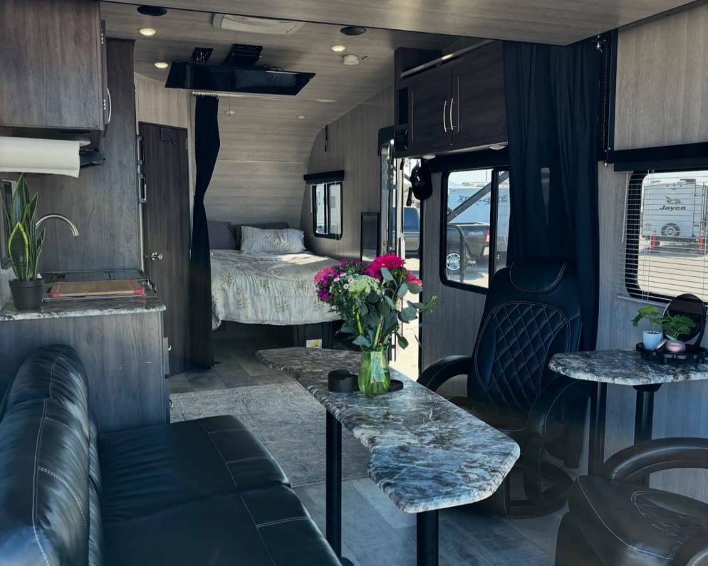 2022 Genesis Supreme Rv Genesis Supreme