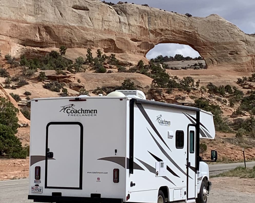 Class C RV for Rent in West Jordan, Utah