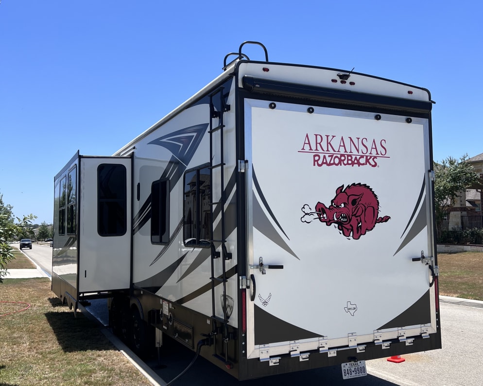 2021 Heartland RVs Road Warrior Toy Hauler available for rent in Marion Texas