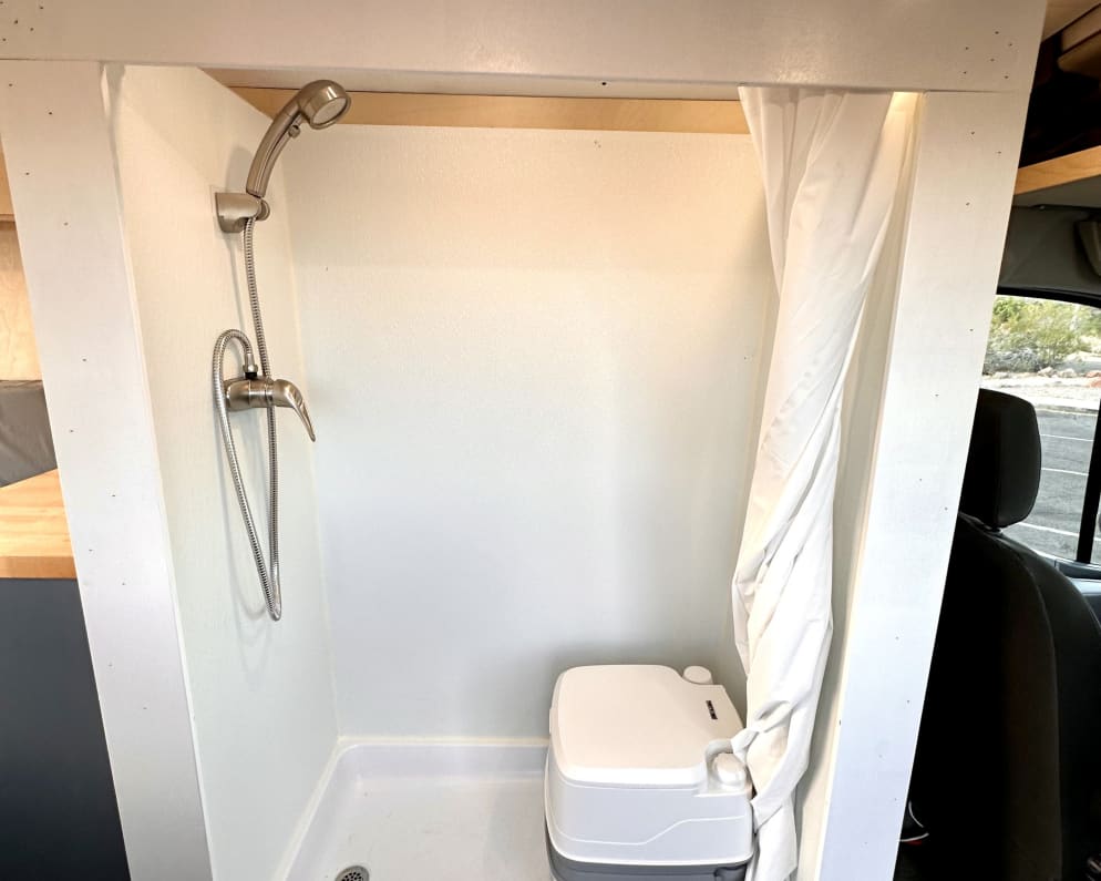 Class B RV for Rent in Phoenix, Arizona