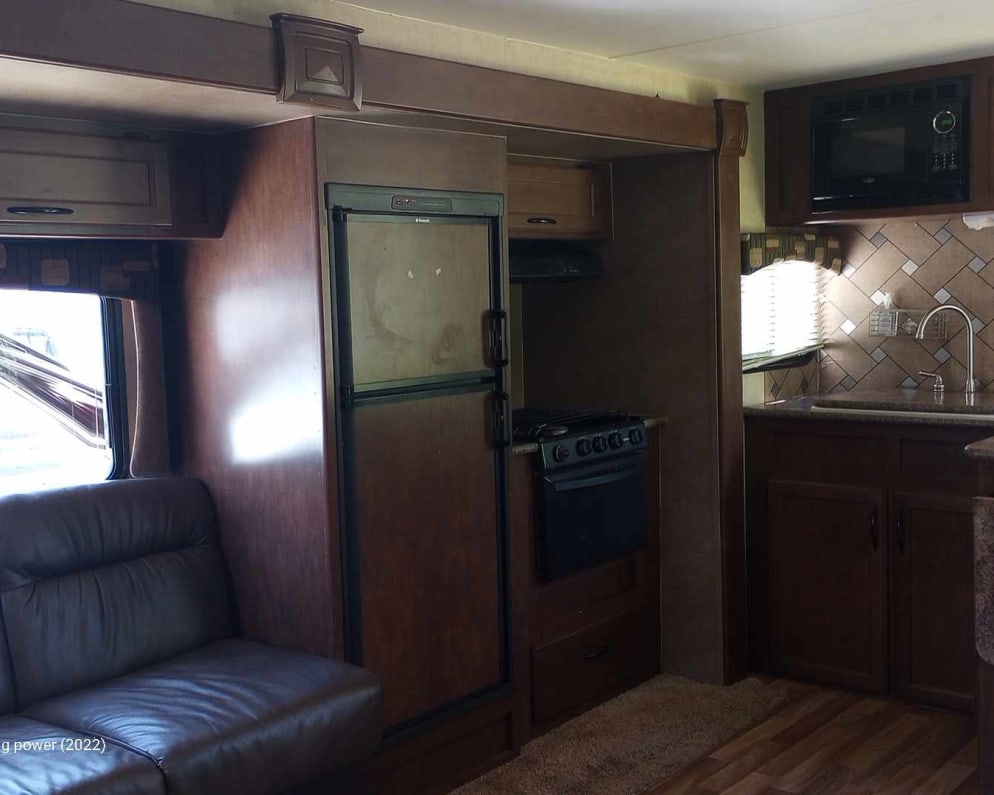2016 Northland  by Pacific Coachworks for rent in 97527