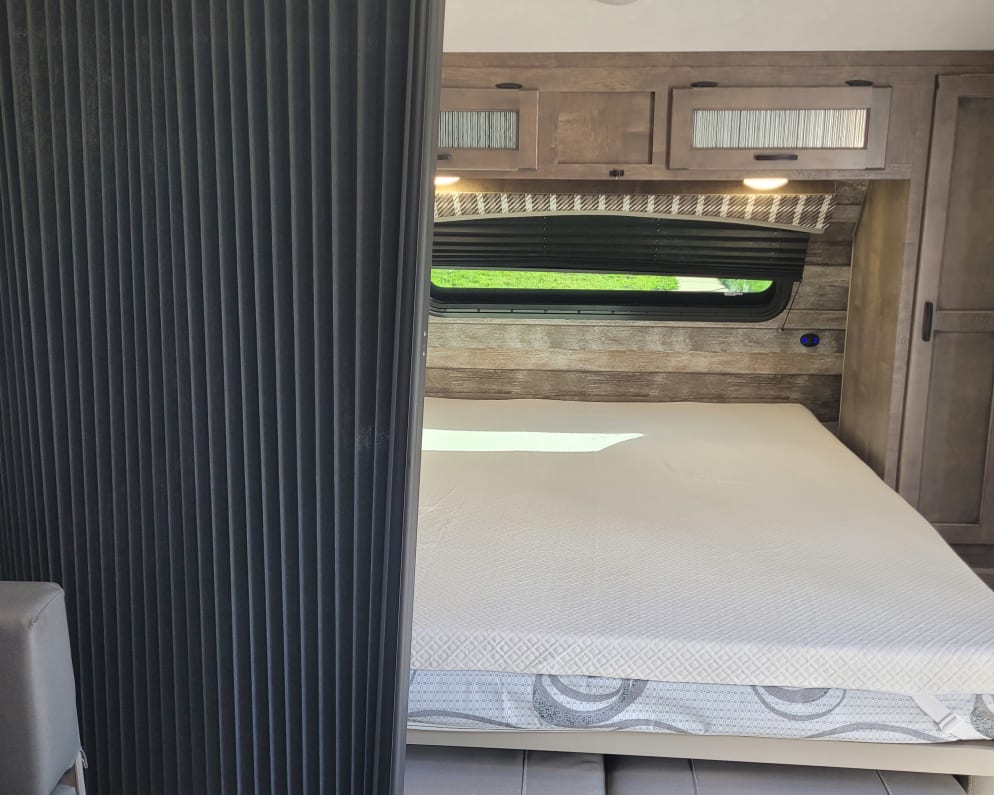 2022 220VBH  by Venture for rent in 81647