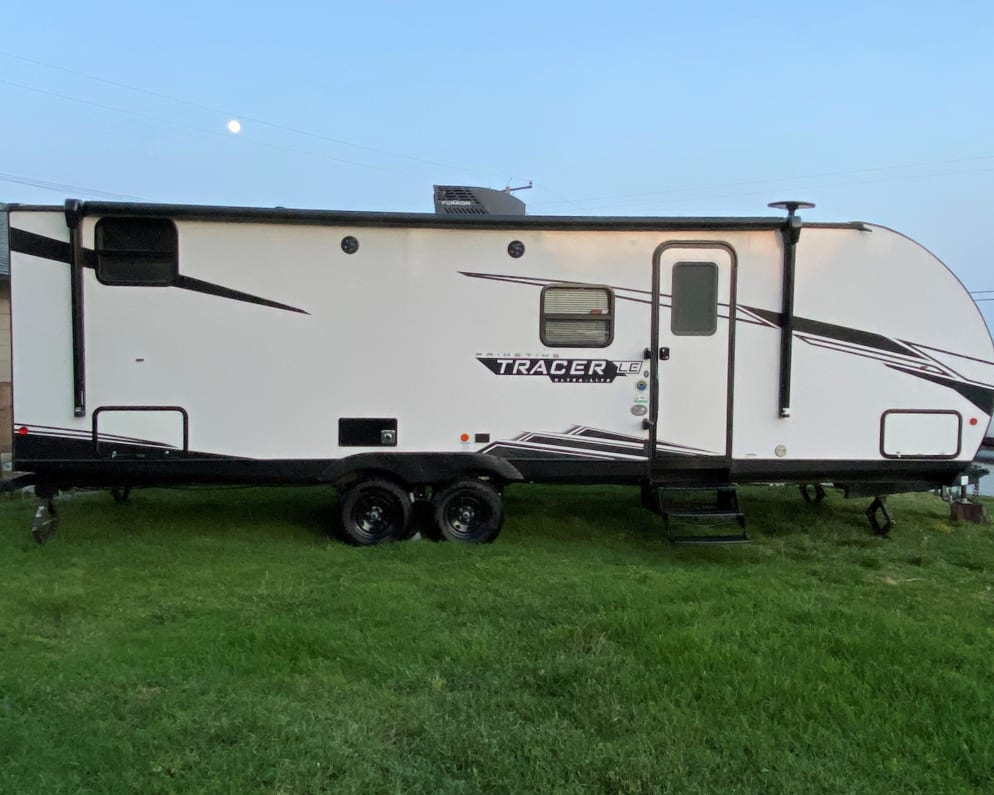 2022 Forest River Tracer LE Travel Trailer for rent in Pomona California