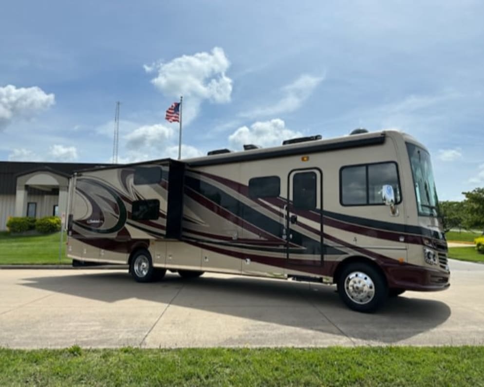 2018 Fleetwood Southwind 37H