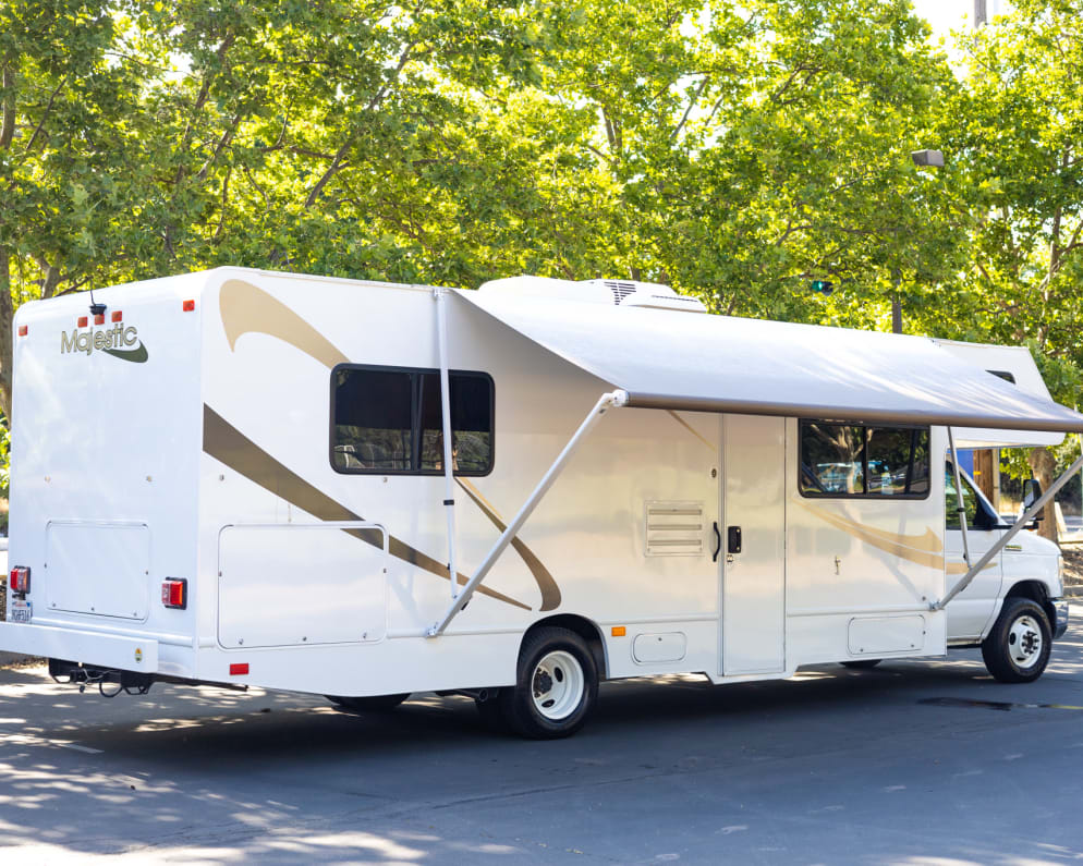 2015 Thor Majestic available for rent in Orangevale California