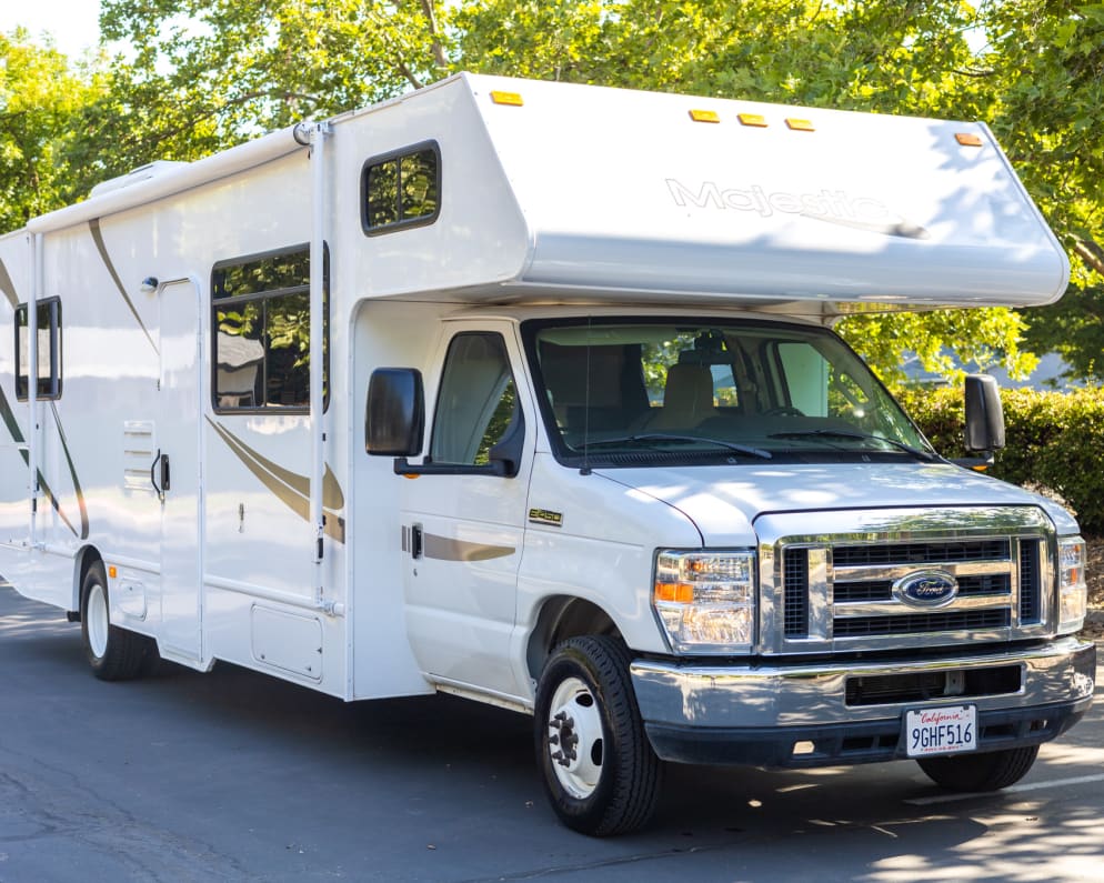 2015 Thor Majestic Class C for rent in Orangevale California