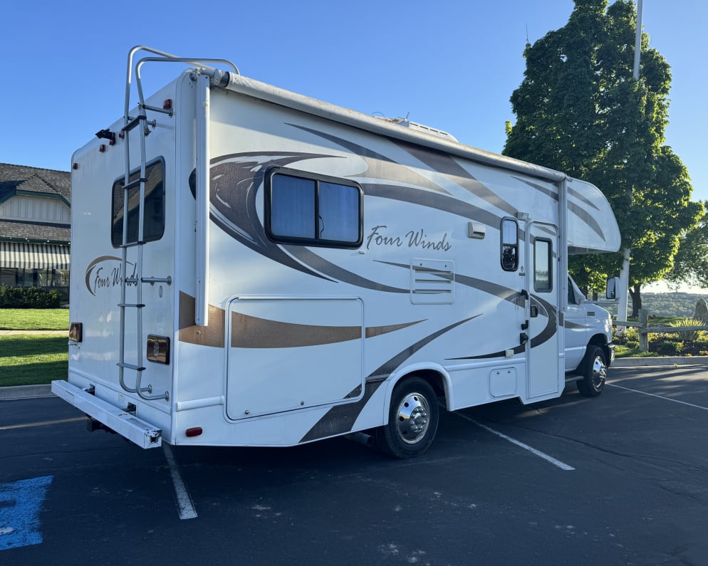 2014 Four Winds  by Thor for rent in 84405