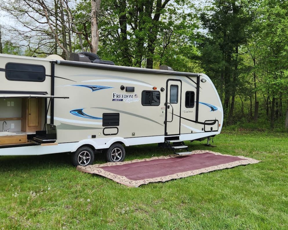 2019 Coachmen Freedom Express