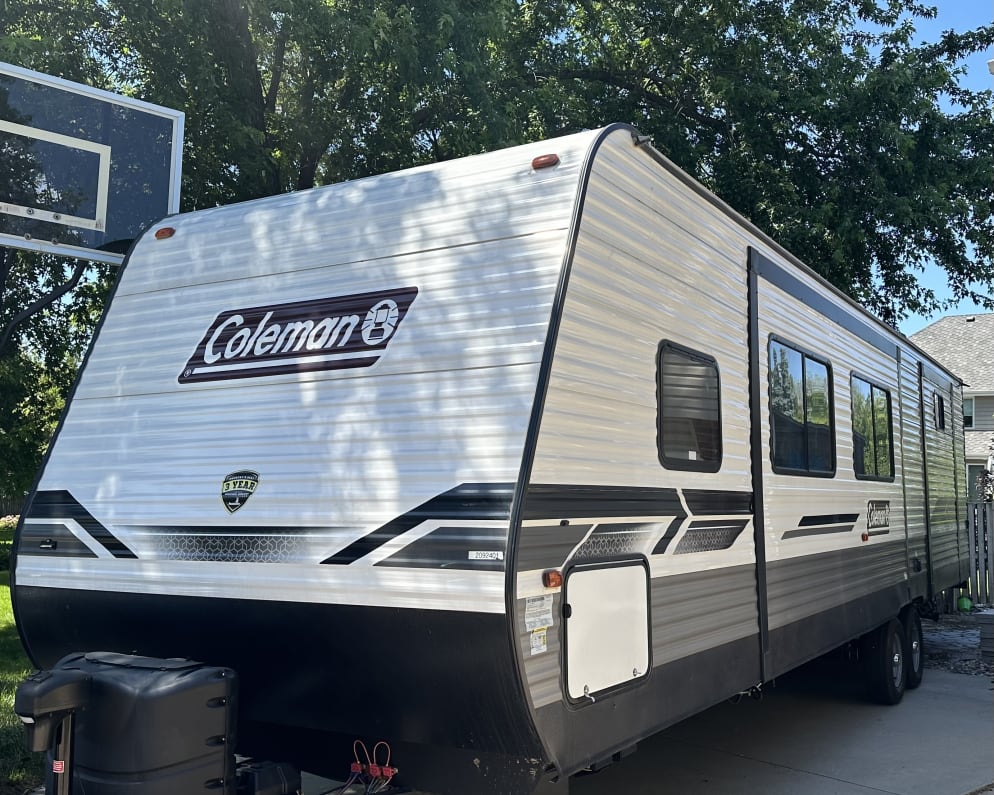 2022 Dutchmen Coleman Lantern available for rent in Lincoln Nebraska