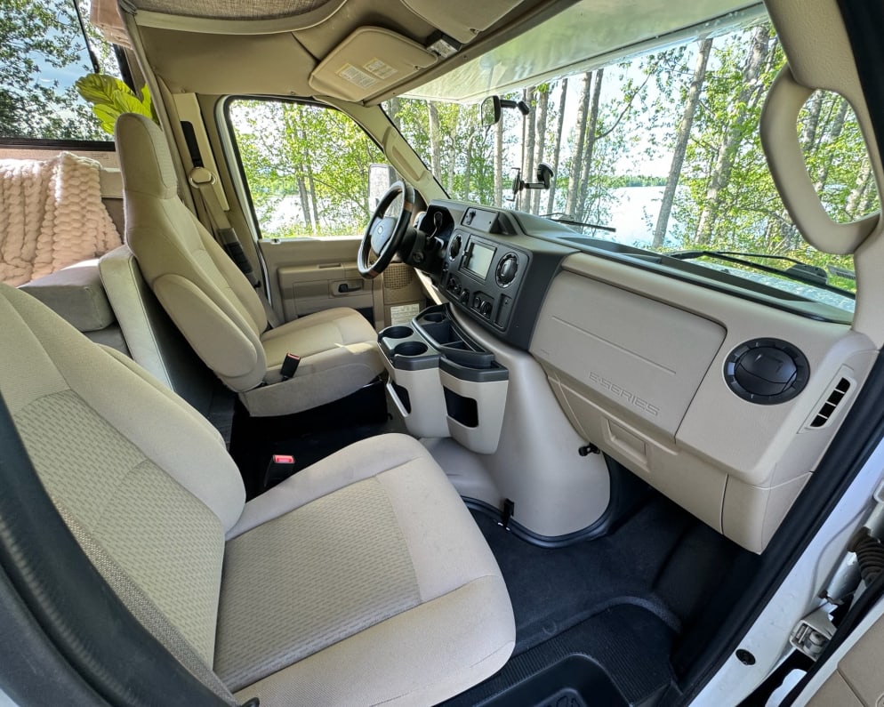 2019 Outlook  by Winnebago for rent in 99654