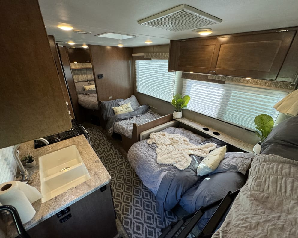 2019 Winnebago Outlook available for rent in Wasilla Alaska