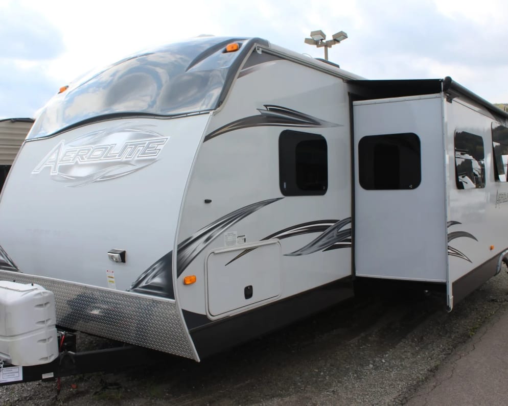 Travel Trailer RV for Rent in Alfred Station, New York