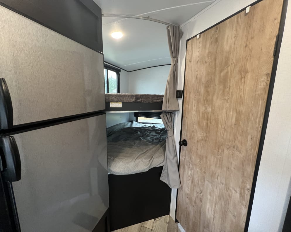 2022 Springdale  by Keystone RV for rent in 97138