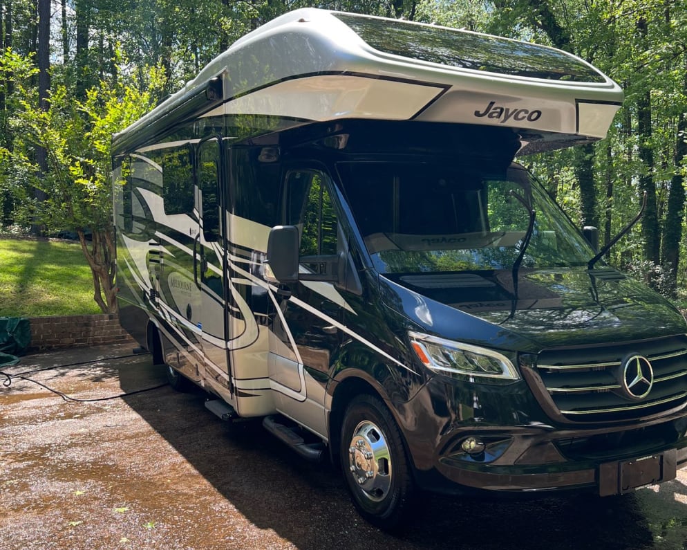 2021 Jayco Melbourne Prestige available for rent in Canton Georgia